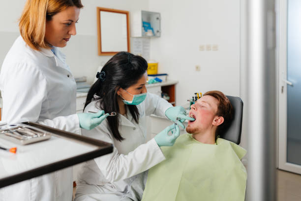 Best Weekend Emergency Dentist in Bronte, TX